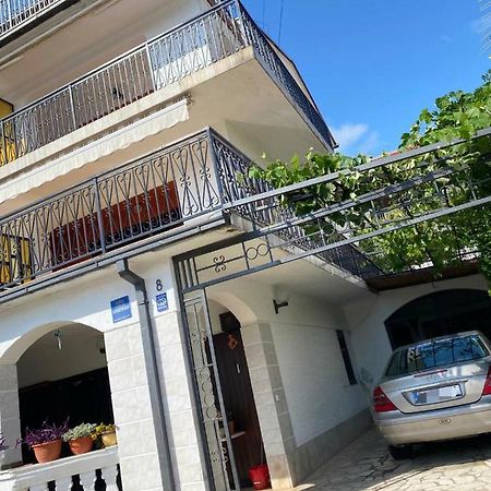 Apartmani Jelena Crikvenica Eksteriør billede