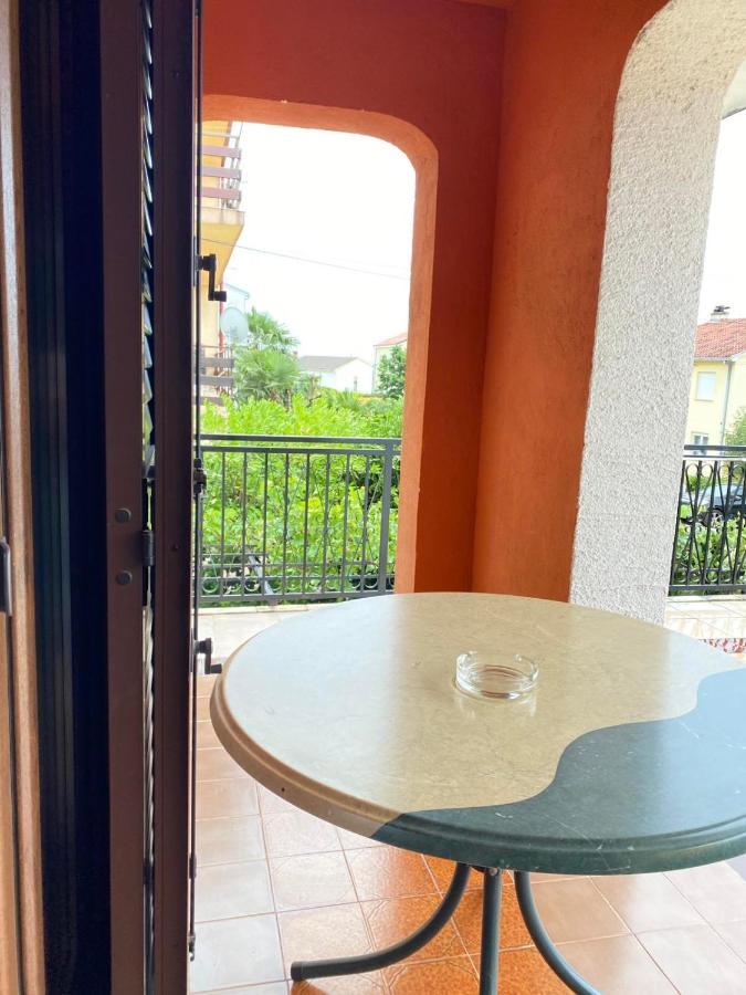 Apartmani Jelena Crikvenica Eksteriør billede