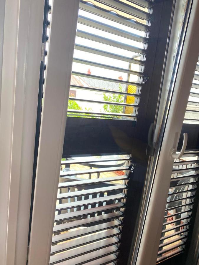 Apartmani Jelena Crikvenica Eksteriør billede