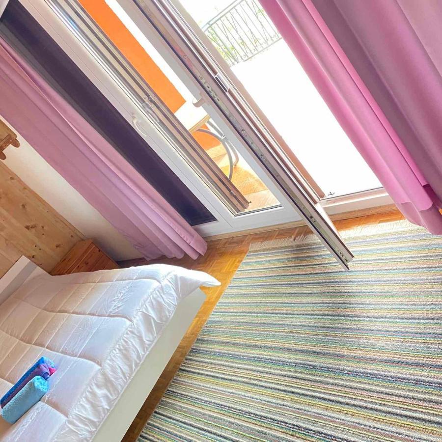 Apartmani Jelena Crikvenica Eksteriør billede
